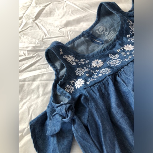 Wonder Nation Children’s Jean Style Top - Size 11-12 - Picture 13 of 13